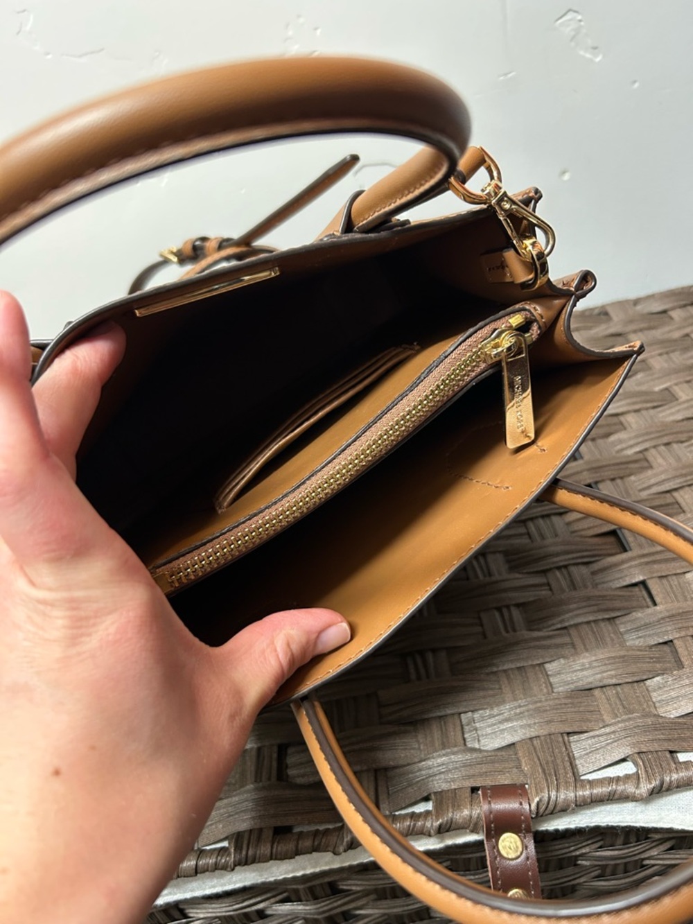 Michael Kors Brown Crossbody Bag - Picture 4 of 9